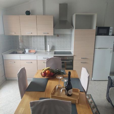Apartman Andela Labinci Exteriér fotografie